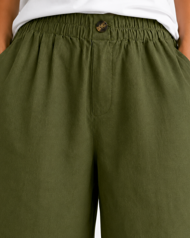 Women’s Elastic Waist Bermuda Shorts